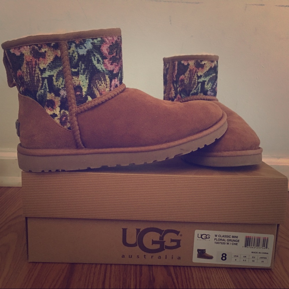 Classic Mini Floral Grunge Ugg Australia Booties